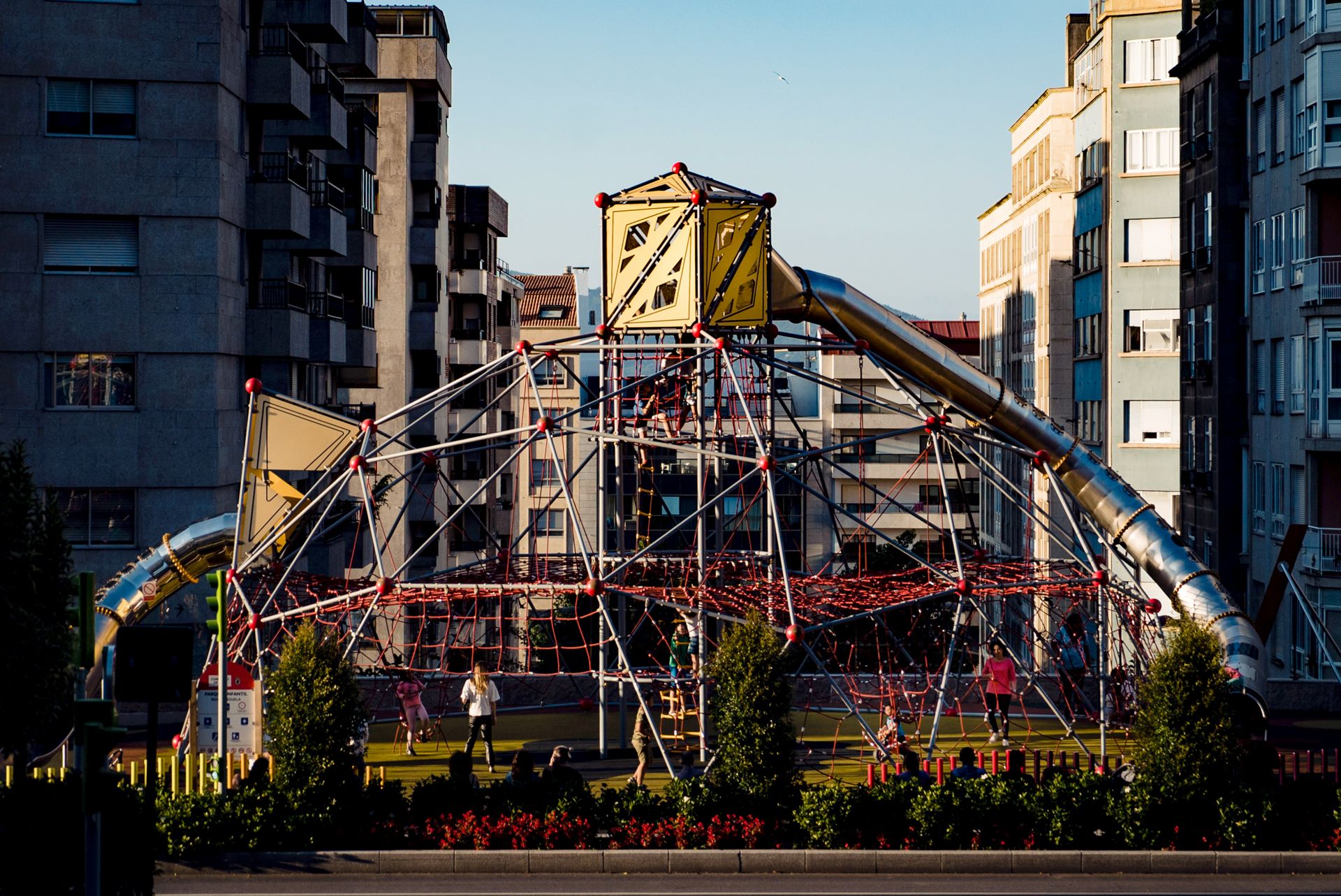 Parque Simon Bolivar vigo saludes play