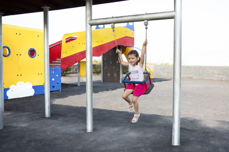 PARQUE HERAMANAS FERRER BOU Saludes Play