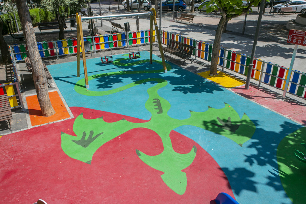 Suelo de caucho para nuestros parques infantiles