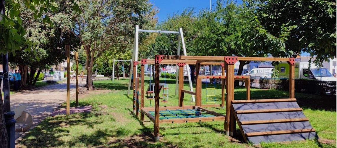 parque de madera, parque infantil, alboraya, paseo de alboraya, parque multiaventura, saludes play, escalada, red, deporte, niños, diversión, alboraia, parc infantil, jocs, menuts, tirolina, jardí